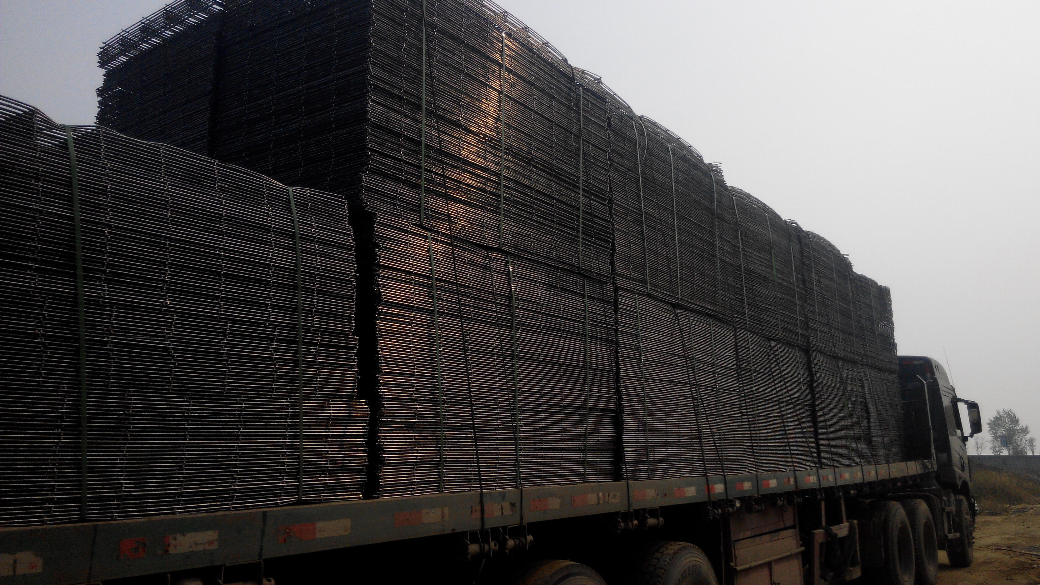 鋼 絲 網(wǎng) 片